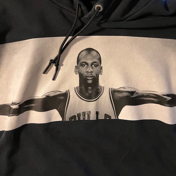 JORDAN HOODY || WINGS ARMS OUT || XXL - Picture 5 of 7